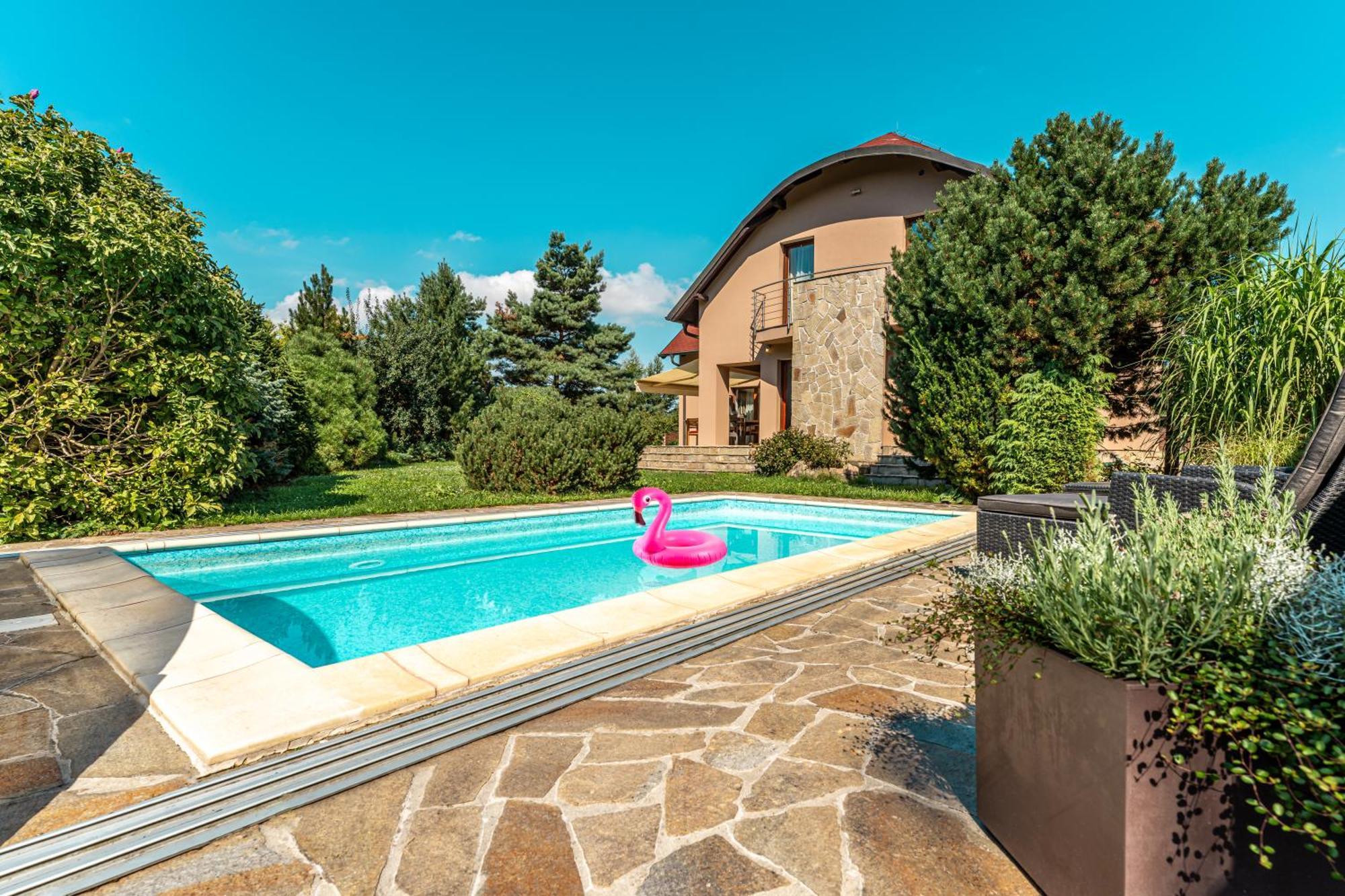 Villa With Pool & Sauna In Beer Village 维尔克波波维采 外观 照片